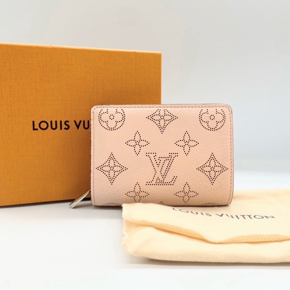 Louis Vuitton Pink Jasmine Mahina Cléa Wallet